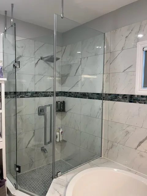 Glass and window installation and replacement services
